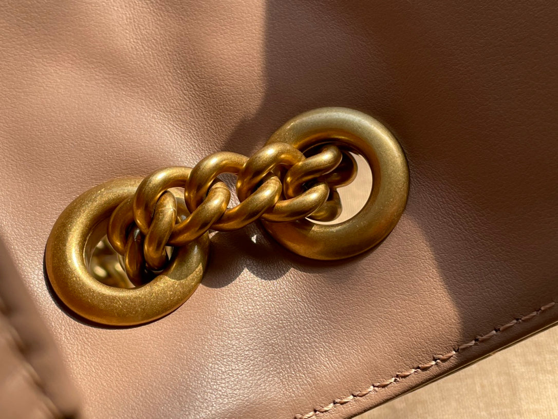 GUCCI MARMONT MATELASSÉ SMALL 22 BAG BEIGE CALFSKIN
