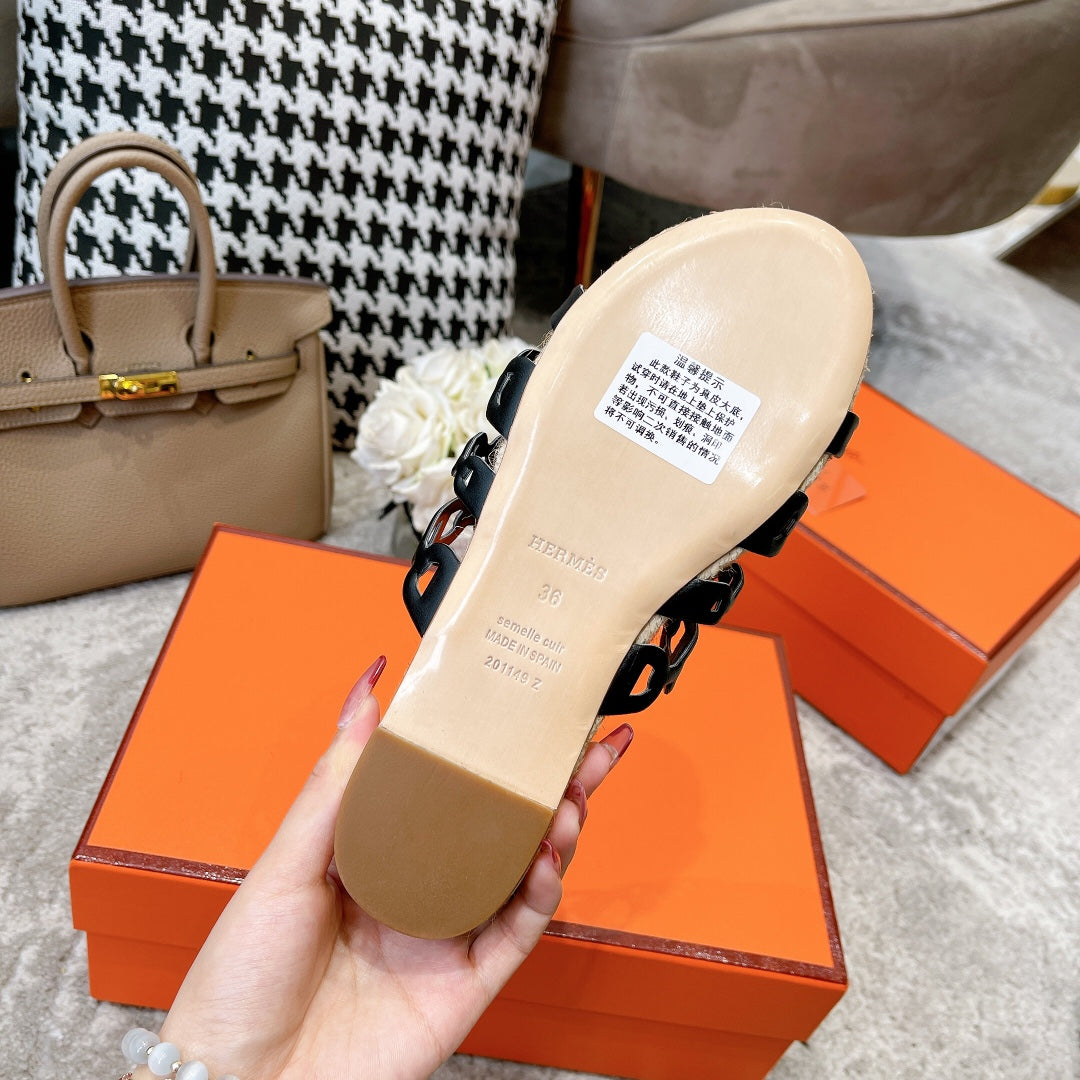 HERMES STRAW SOLE SLIPPERS BLACK LAMBSKIN