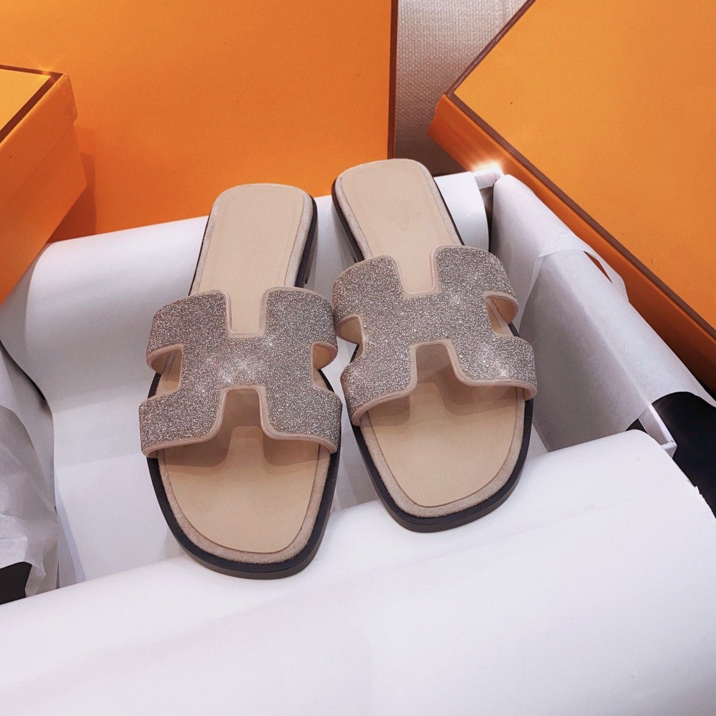 HERMES 0ran Sandal Caviar Light Brown Leather