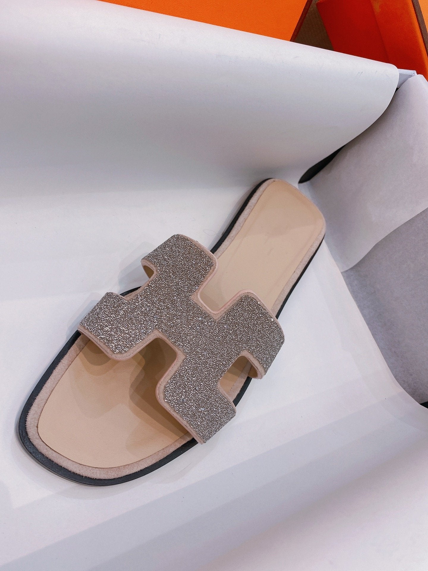 HERMES 0ran Sandal Caviar Light Brown Leather