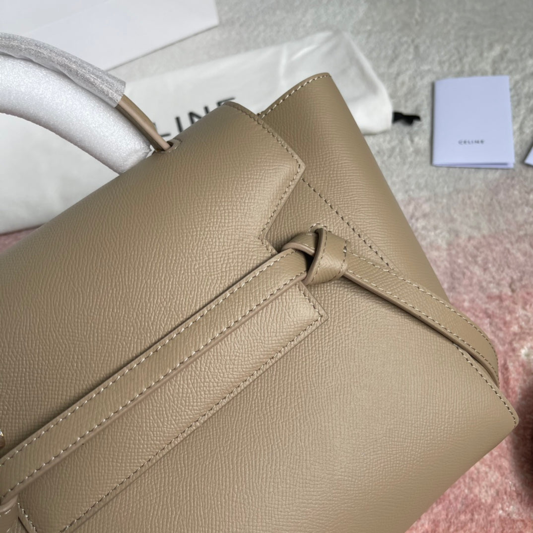 CELINE FISH BAG 24 BEIGE CREAM LEATHER