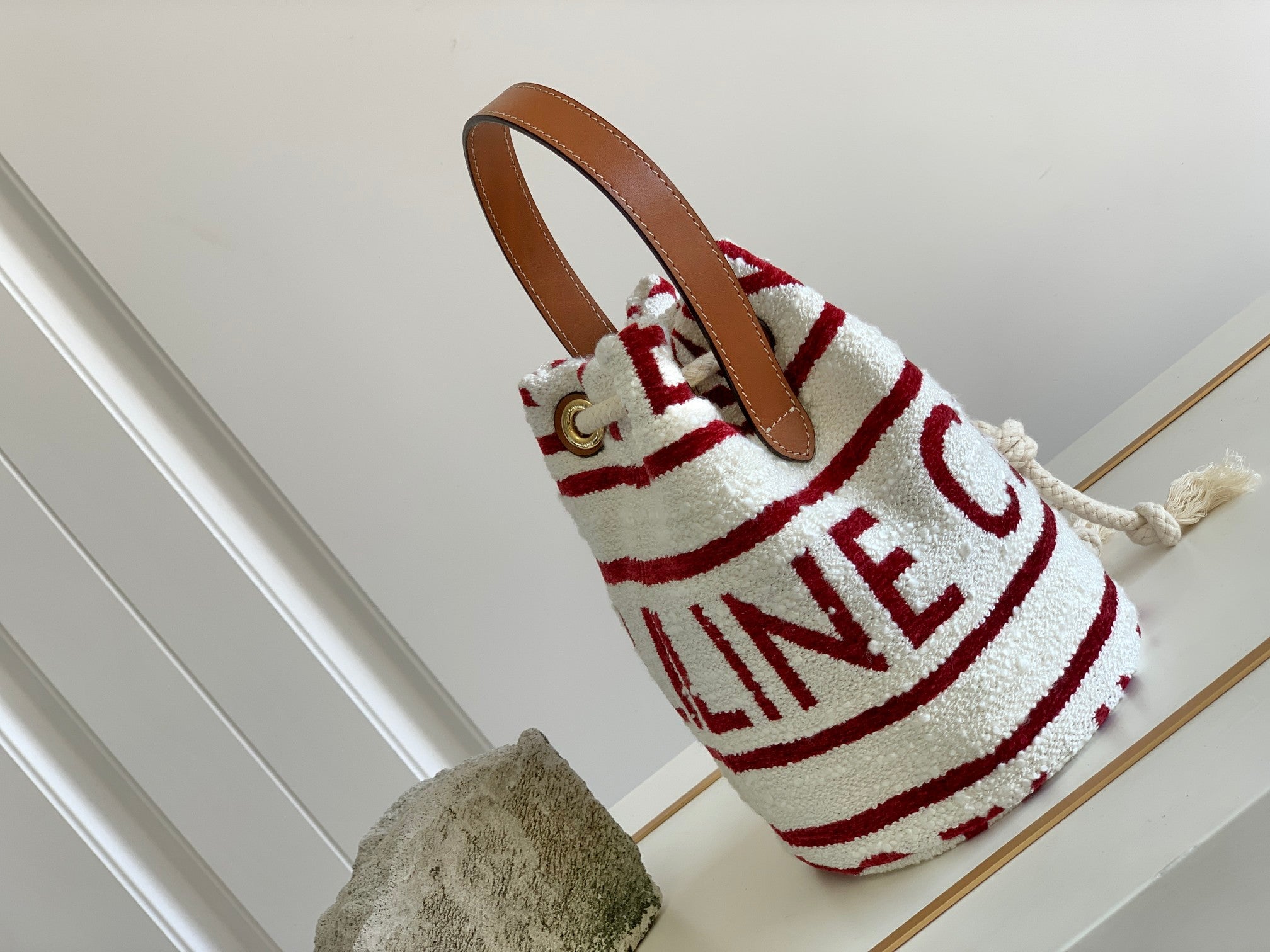 CELINE TRIPHOME 19 EMBROIDERED FABRIC WHITE RED