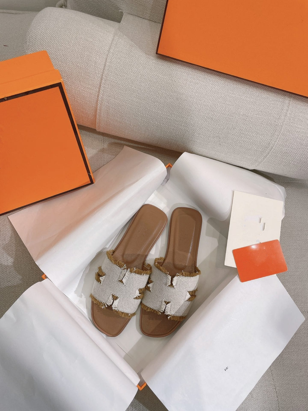 HERMES 0RAN SANDAL GRAY CLOUD CANVAS