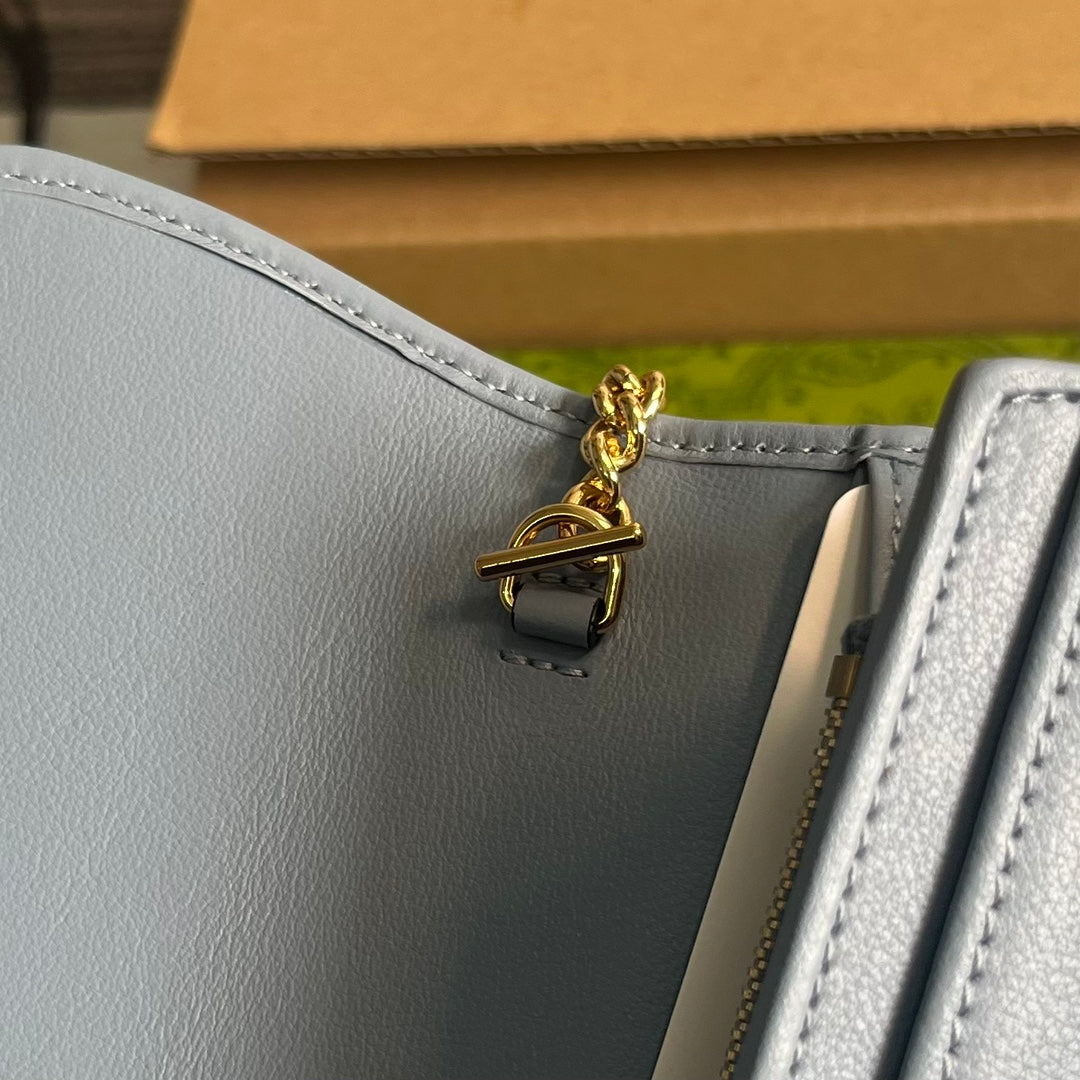 GUCCI BLONDIE SHOULDER BAG 21 IN SKY BLUE CALFSKIN GOLD HARDWARE