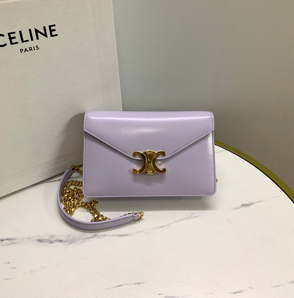 CELINE WALLET ON CHAIN MARGO 19 IN LIGHT LILAC SMOOTH CALFSKIN GOLD HARDWARE