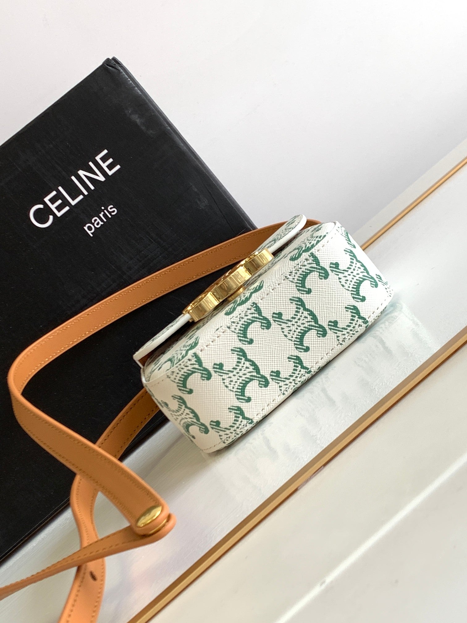 CELINE TRIPHOME 11 GREEN WHITE COWHIDE LEATHER