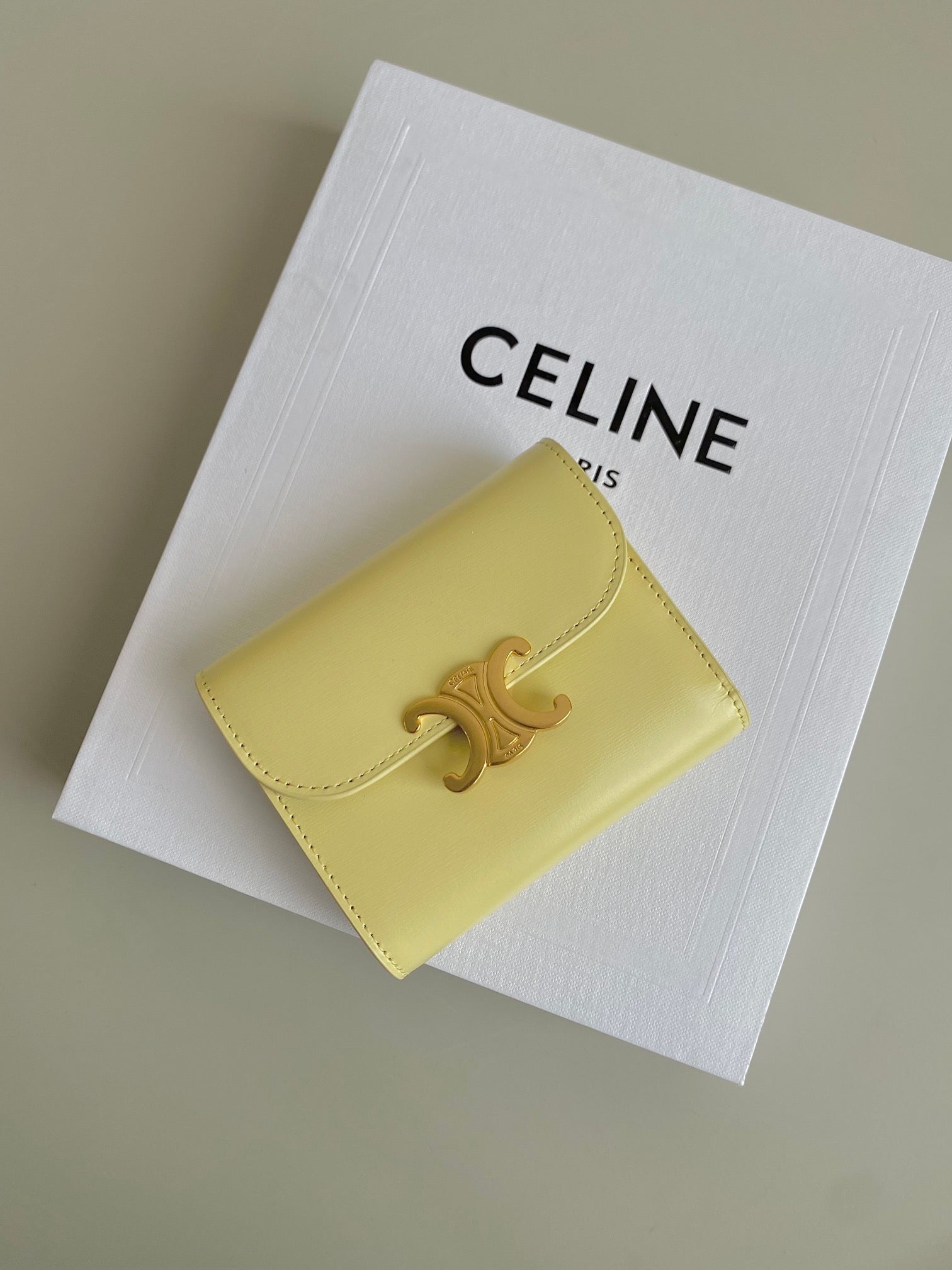 CELINE TRIPHOME 10 TRIFOLD WALLET CALFSKIN YELLOW PASTEL