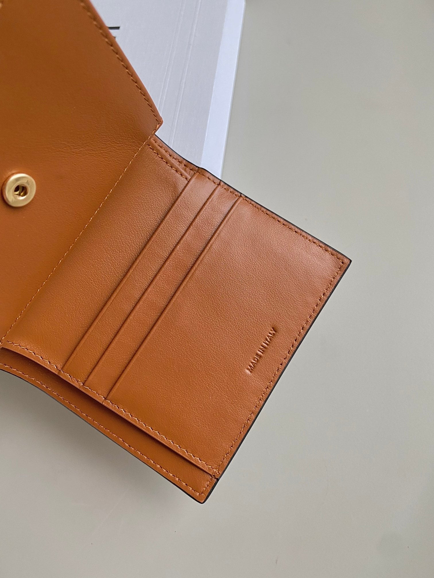 CELINE TRIPHOME 10 TRIFOLD WALLET CALFSKIN AND CANVAS WHITE BROWN