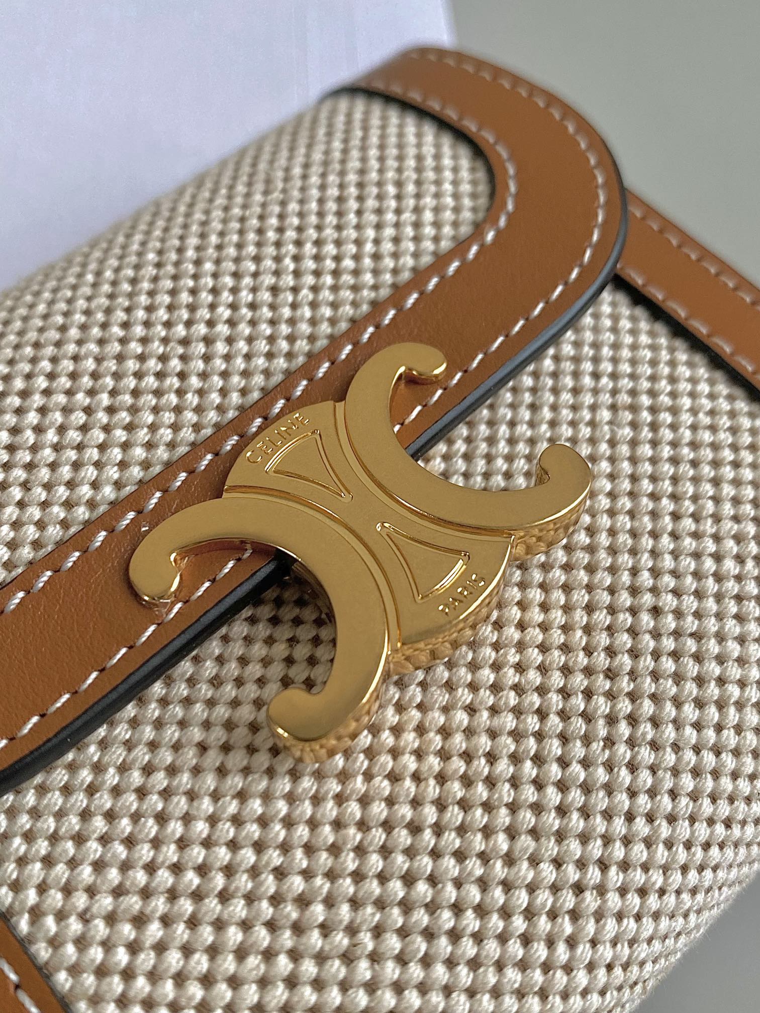 CELINE TRIPHOME 10 TRIFOLD WALLET CALFSKIN AND CANVAS WHITE BROWN