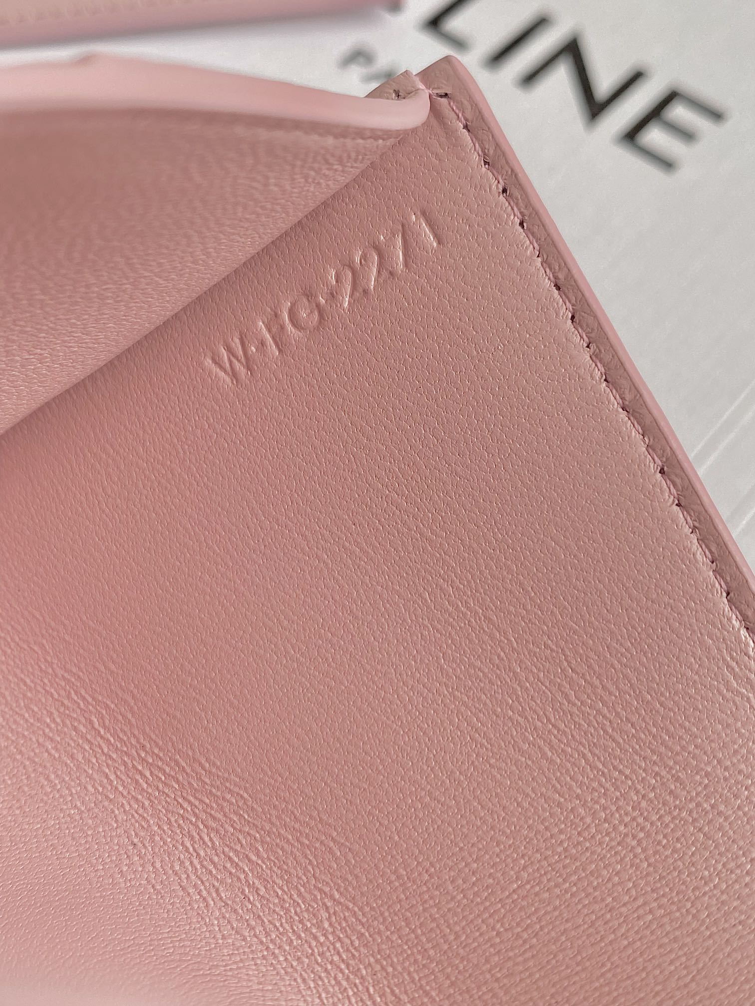CELINE TRIOMPHE 9 WALLET TWO-IN-ONE PINK PASTEL CALFSKIN