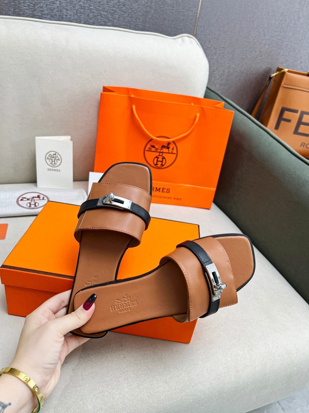 HERMES Giulia Sandal Brown Black Calfskin