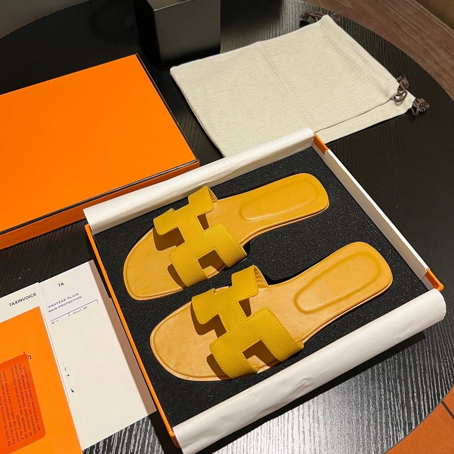 HERMES 0RAN SANDAL Leather Medallion