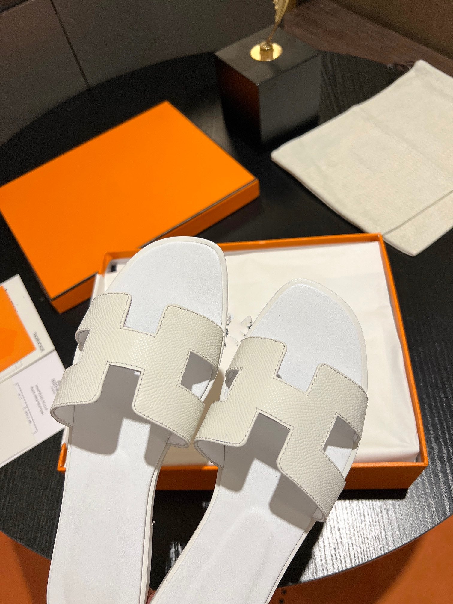 HERMES 0RAN SANDAL Leather White