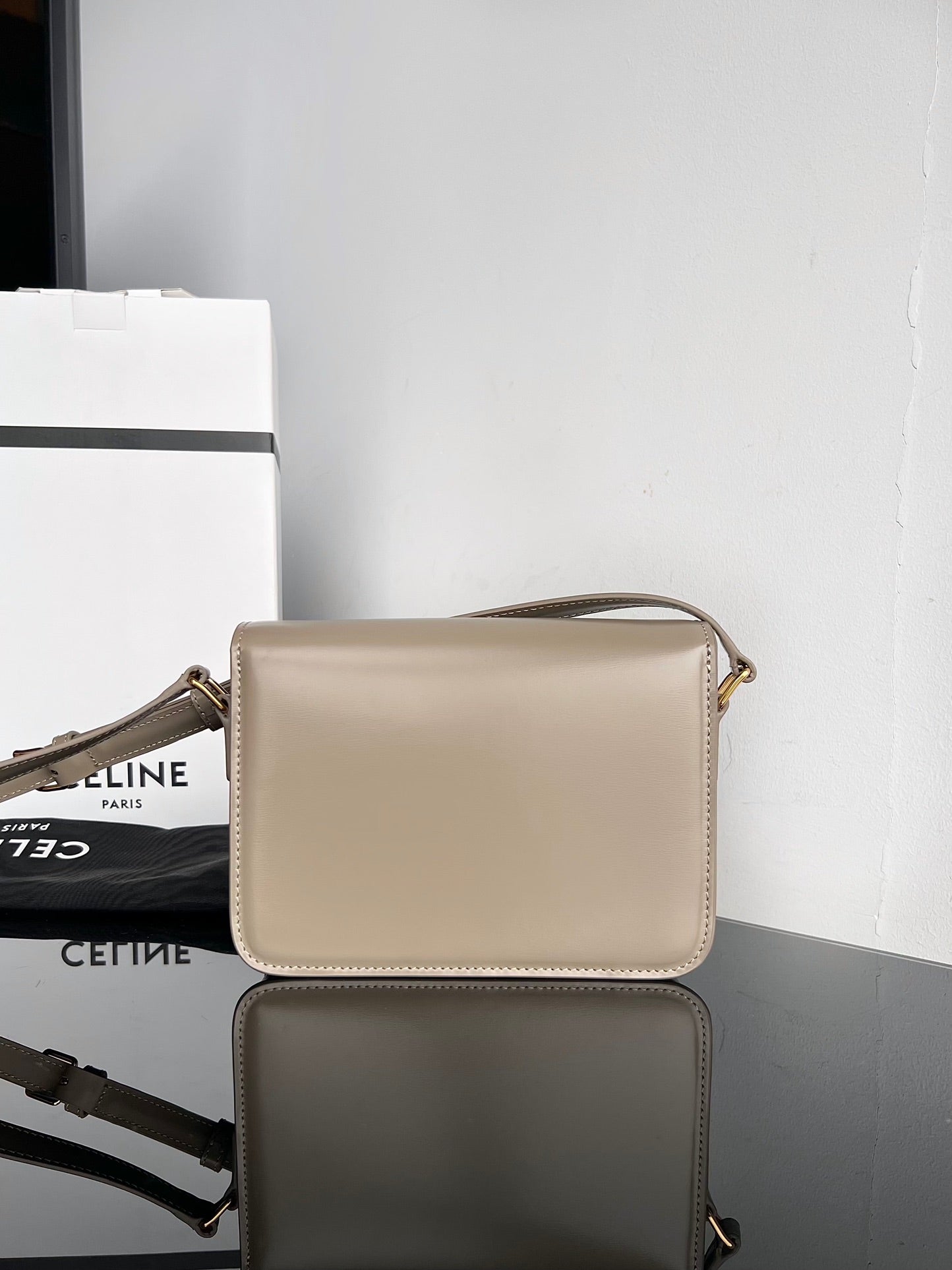 CELINE TRIOMPHE TEEN 18 GREY COWHIDE