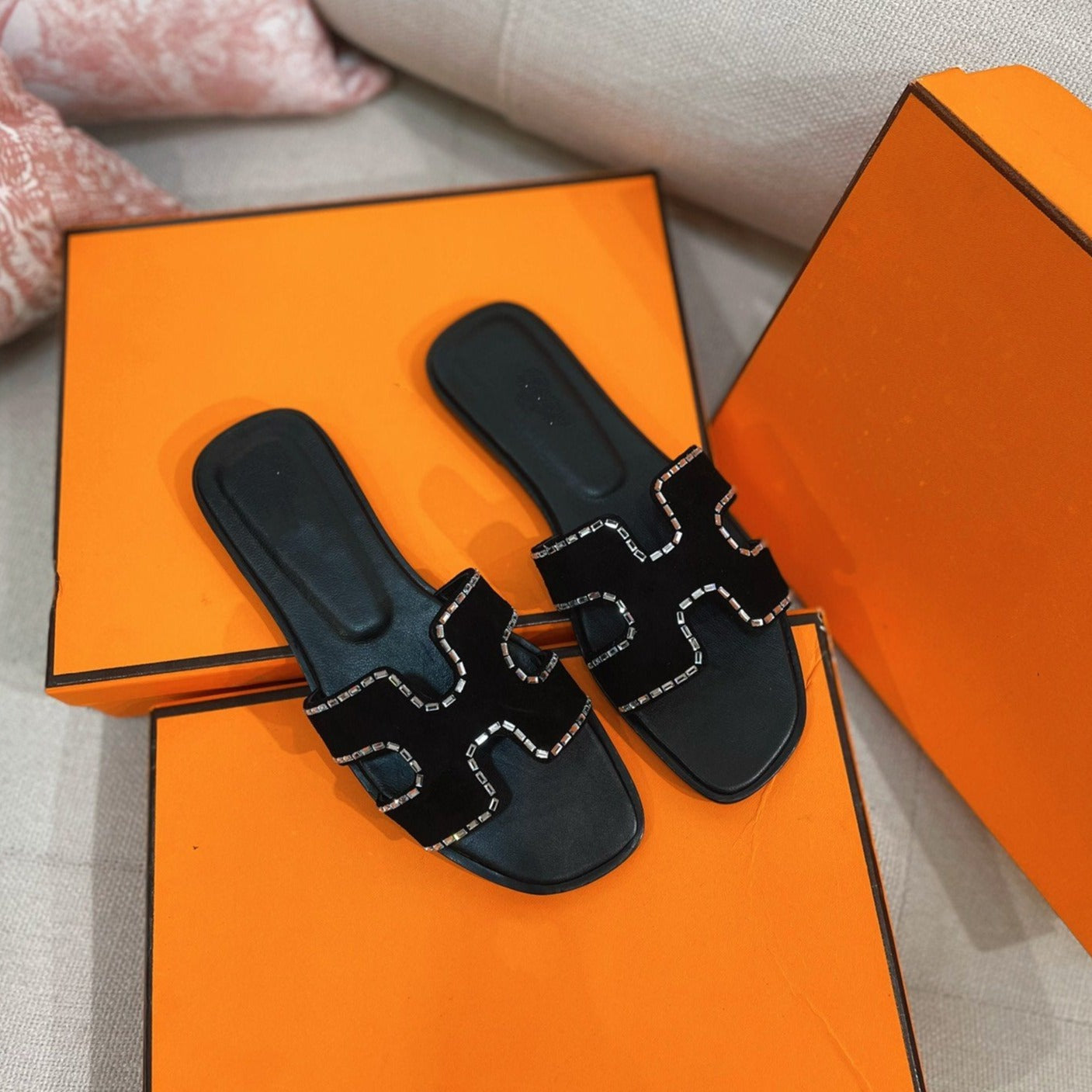 HERMES 0ran Sandal Calfskin Rhinestone Black