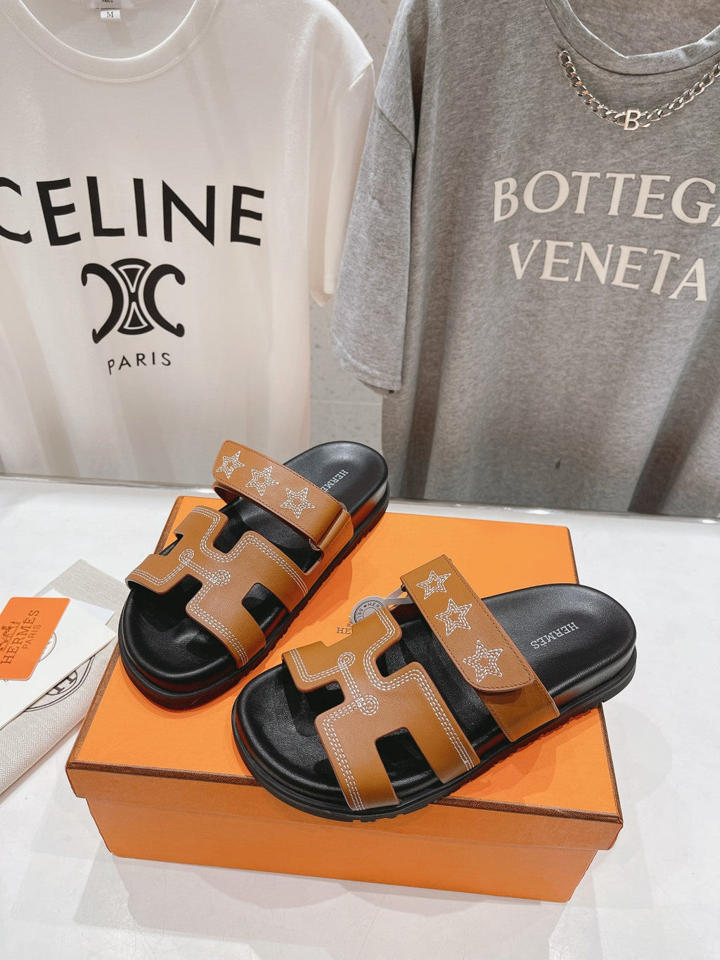 HERMES STAR-PATTERNED SANDAL BLACK AND CARAMEL CALFSKIN