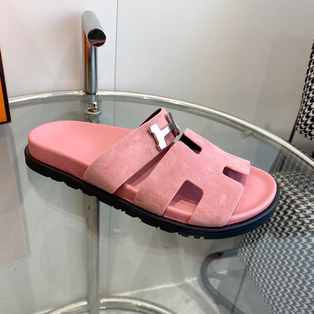 HERMES Chypre Sandal Pink Suede
