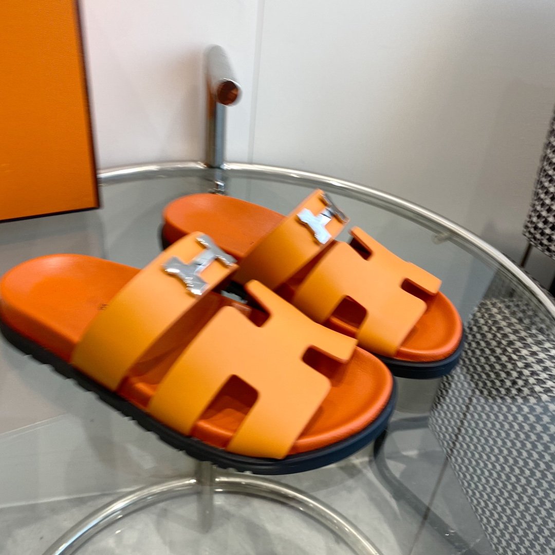 HERMES Chypre Sandal Orange Leather