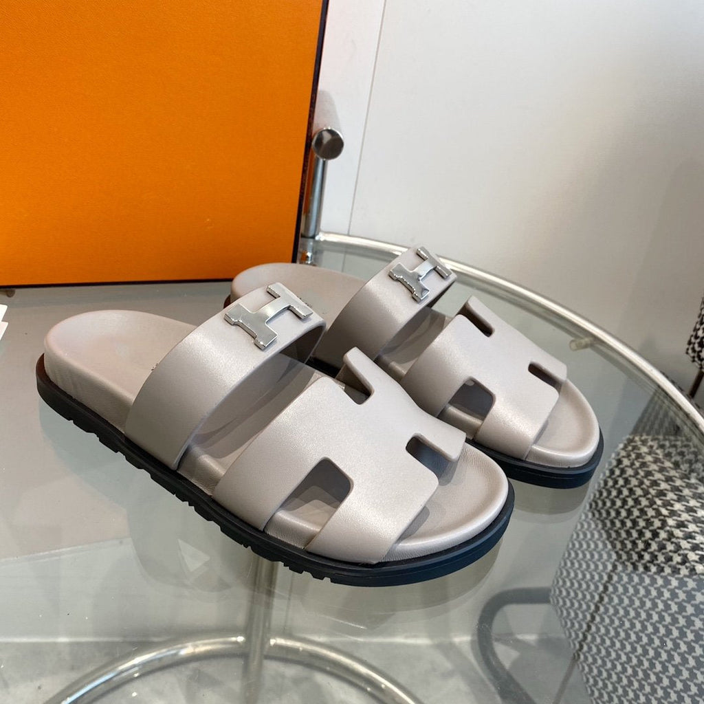 HERMES Chypre Sandal Gray Leather