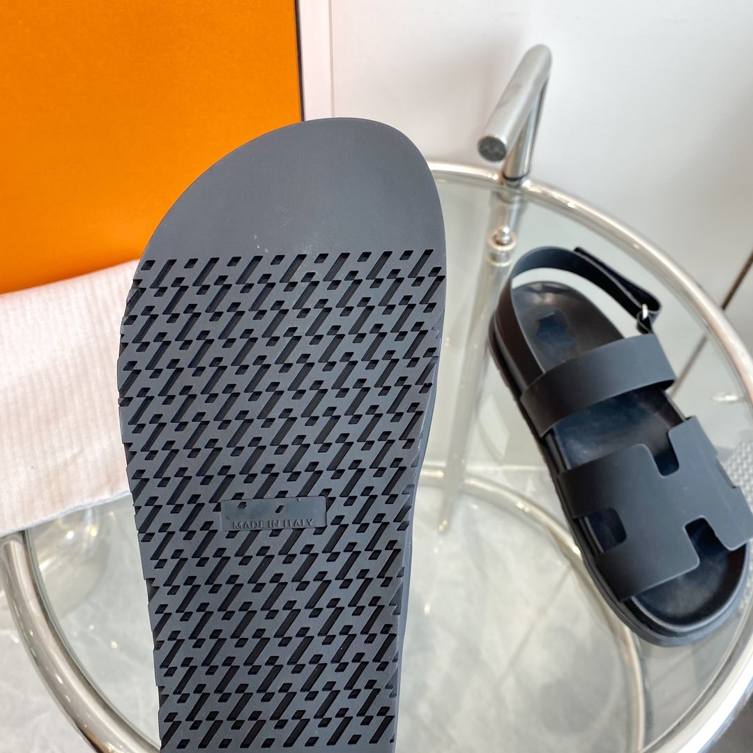 HERMES Genius Sandal Black Leather
