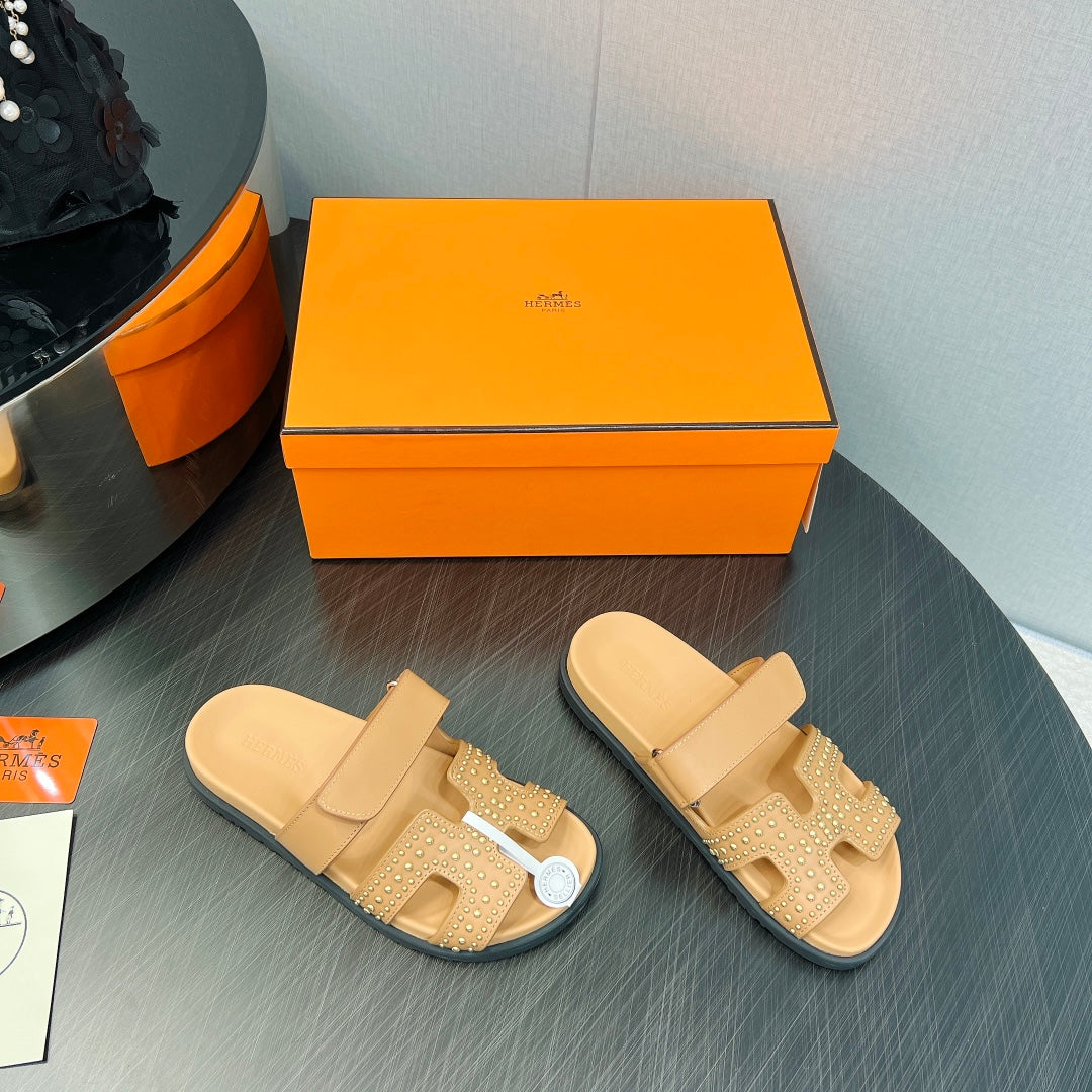 HERMES CHYPRE SANDAL LIGHT ORANGE CALFSKIN STYLIZED