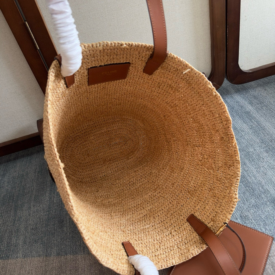 CELINE MEDIUM SUPPLE  CLASSIC PANIER IN RAFFIA AND CALFSKIN