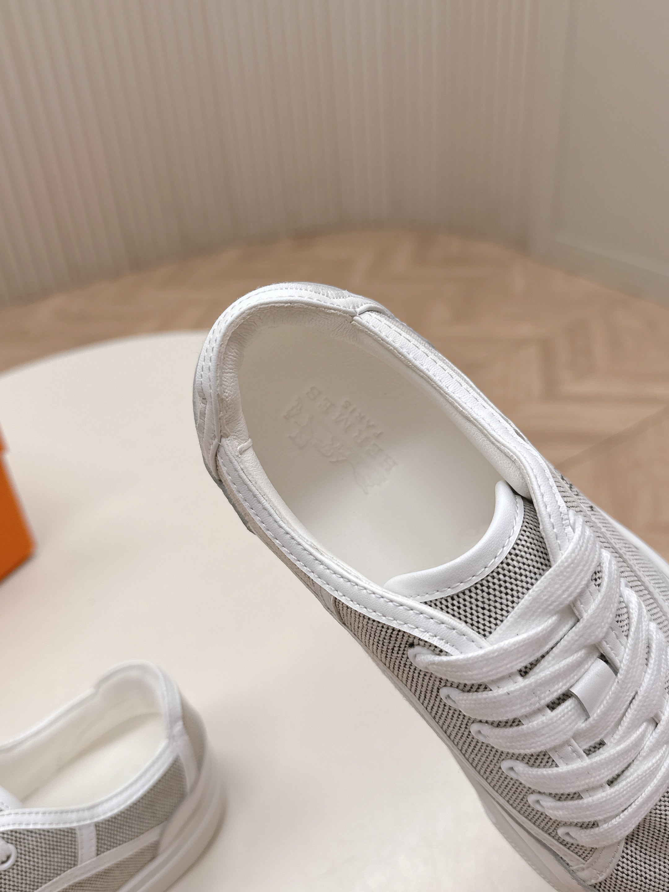HERMES 25S SNEAKER LOW SPORTS IN GREY CANVAS MIX WHITE LAMBSKIN