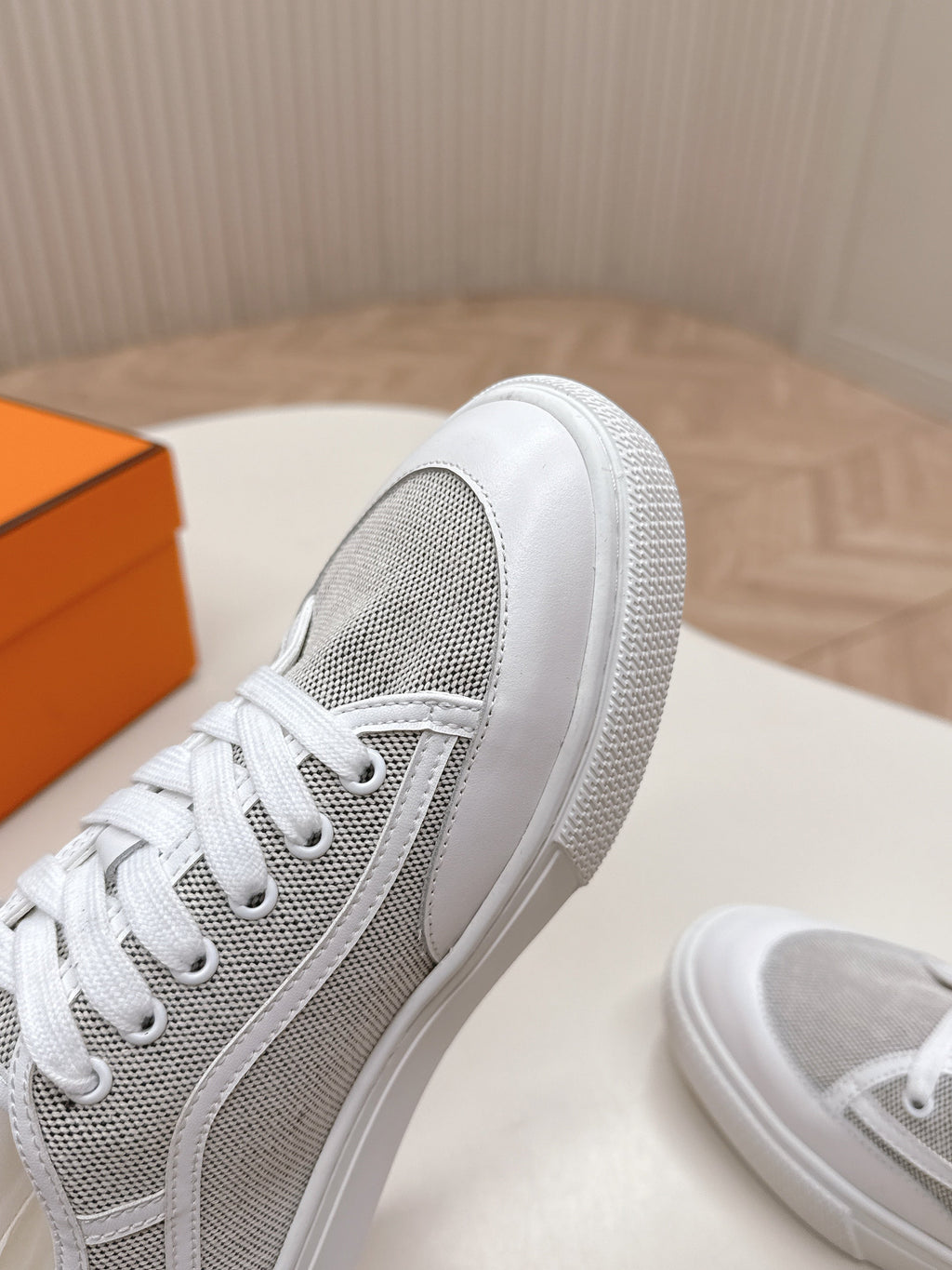 HERMES 25S SNEAKER LOW SPORTS IN GREY CANVAS MIX WHITE LAMBSKIN
