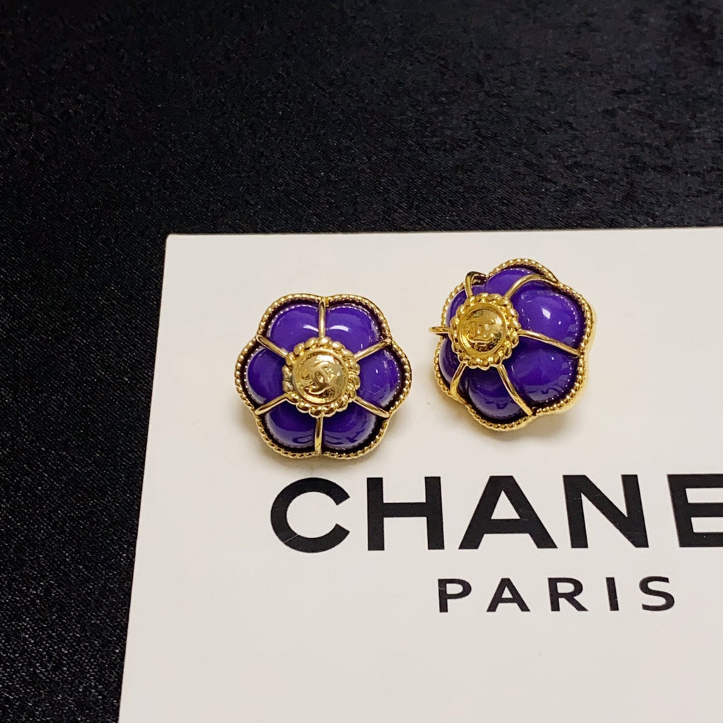 18K  Chanel Purple Flowers Earrings