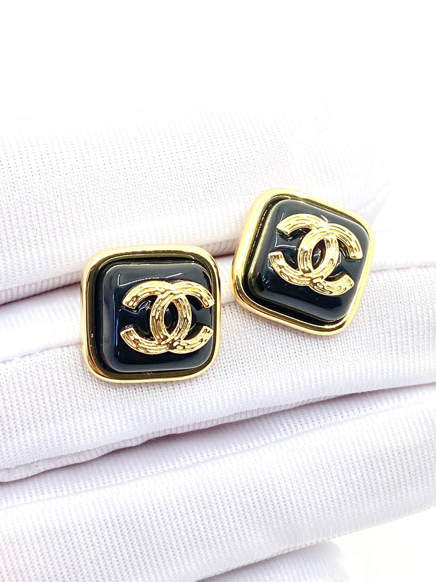 18K  Chanel Square Resin Earrings