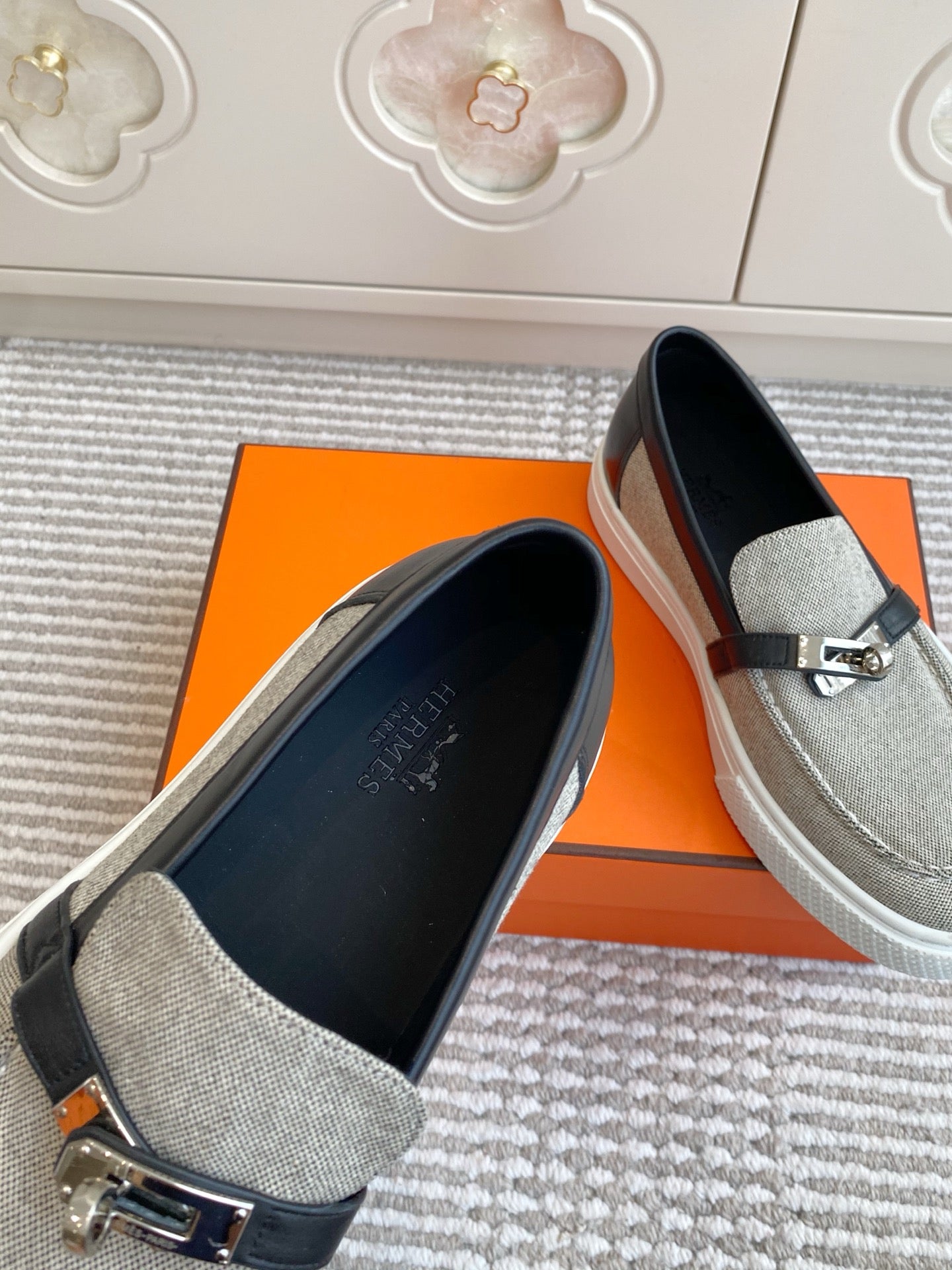 HERMES 25S SLIP-ON IN GREY CANVAS AND BLACK LAMBSKIN WITH SILVER HARDWARE