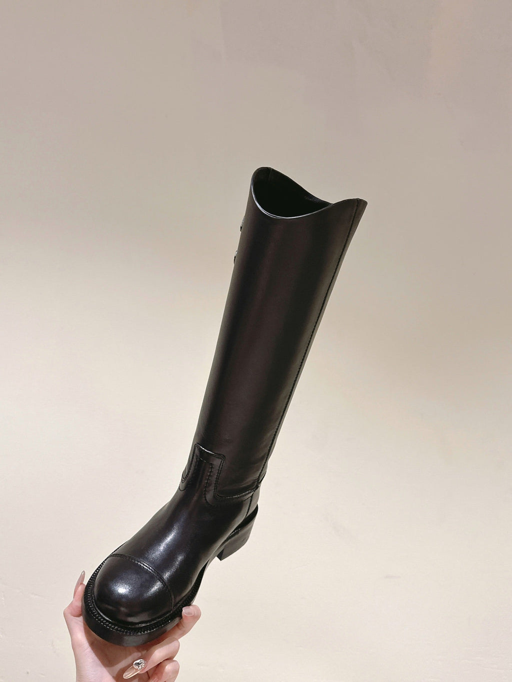 CHANEL HIGH BOOTS BLACK CALFSKIN