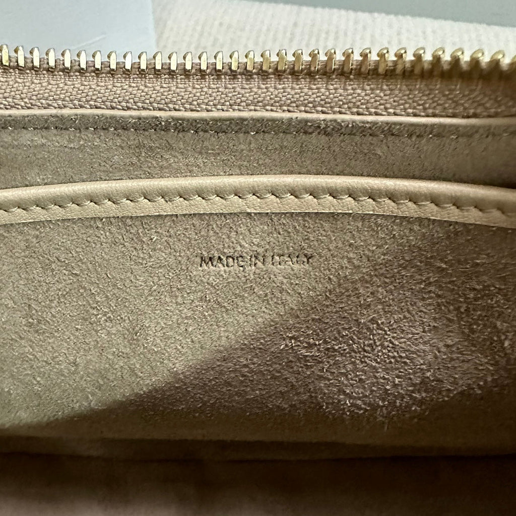 CELINE MEDIUM AVA BAG 23 IN DOMINO SMOOTH CALFSKIN GOLD LOGO