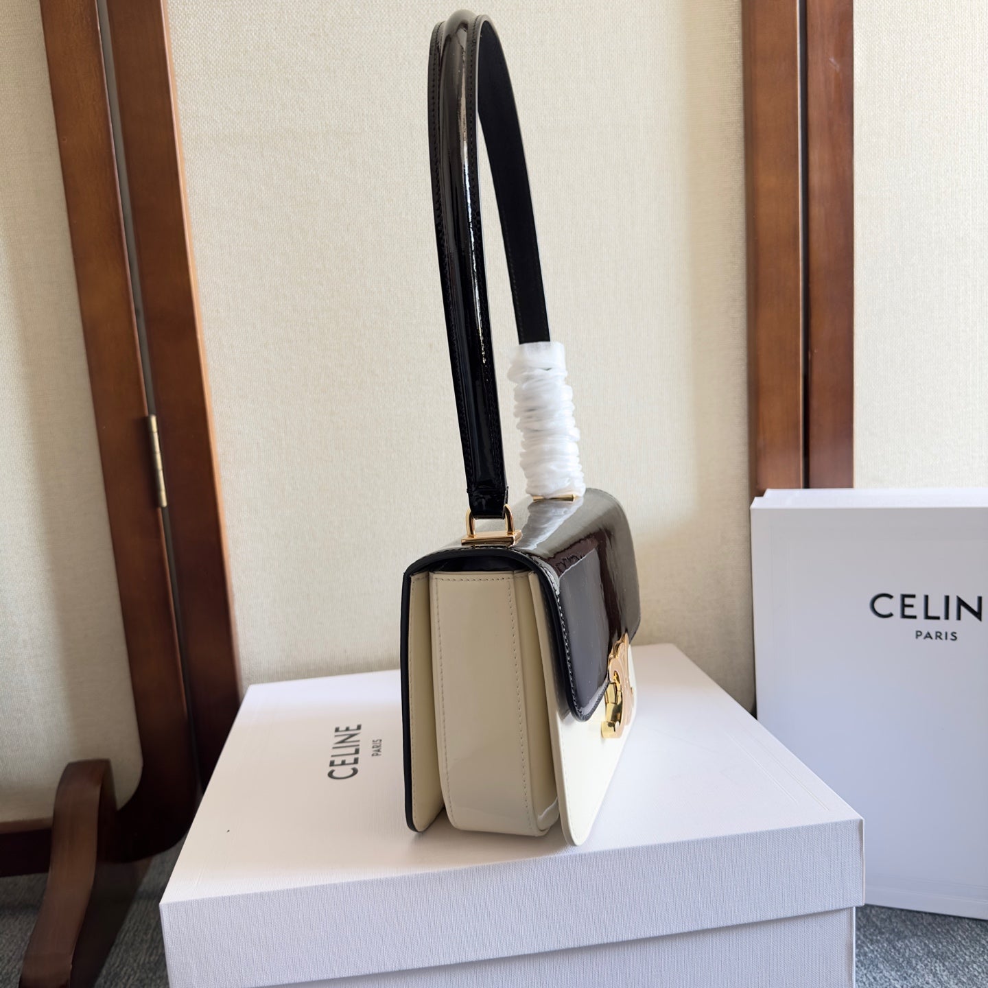 CELINE TEEN GARANCE BAG 18 IN BLACK AND WHITE PATENT CALFSKIN