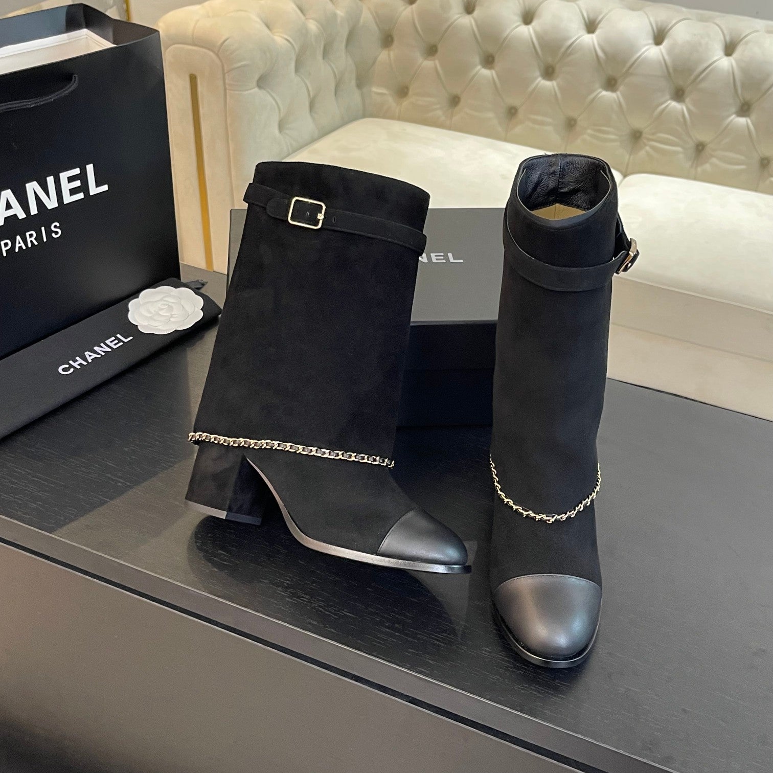CHANEL SHORT BOOTS 6.5 CM IN BLACK SUEDE AND CALFSKIN