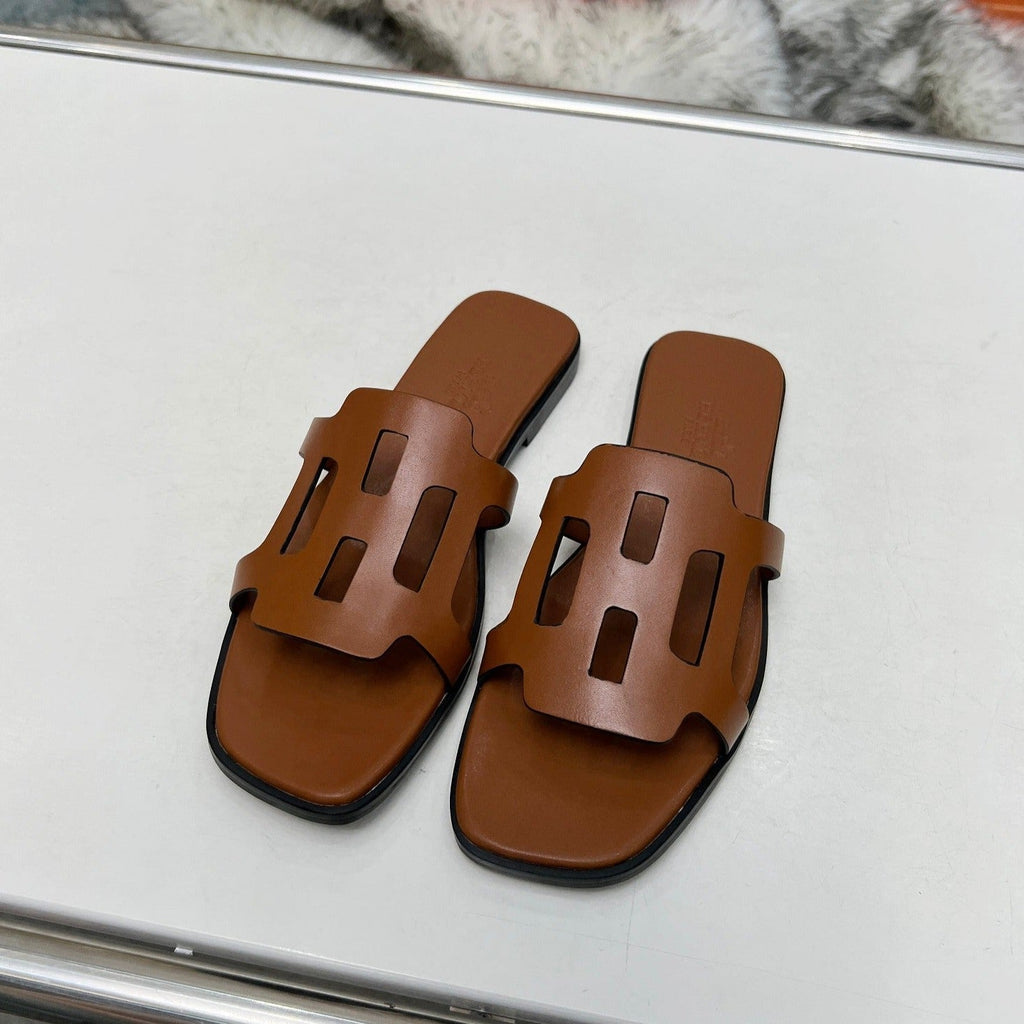 HERMES FLATFORM SANDAL CARAMEL CALFSKIN