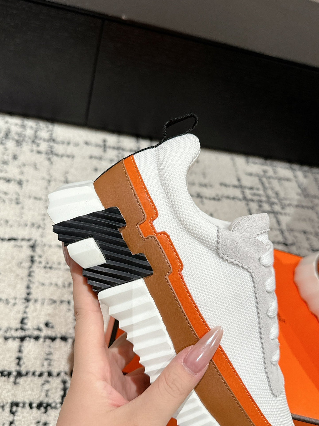 HERMES BOUNCING SNEAKER IN BRONZE BROWN CALFSKIN AND WHITE FABRIC