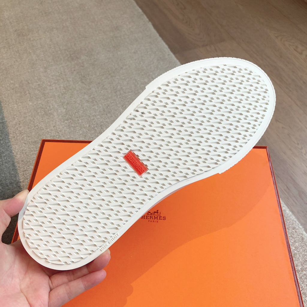 HERMES GAME SLIP-ON SNEAKER WHITE WITH TASSELS CALFSKIN
