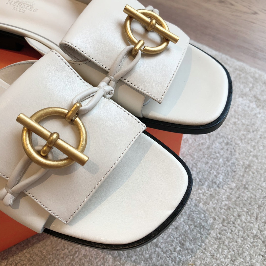HERMES ISLE SANDAL WHITE CALFSKIN