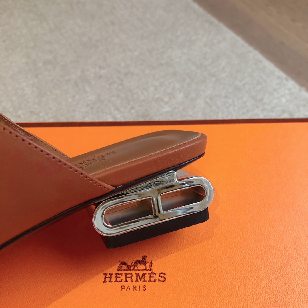 HERMES ICONIQUE 25 SANDAL CARAMEL CALFSKIN