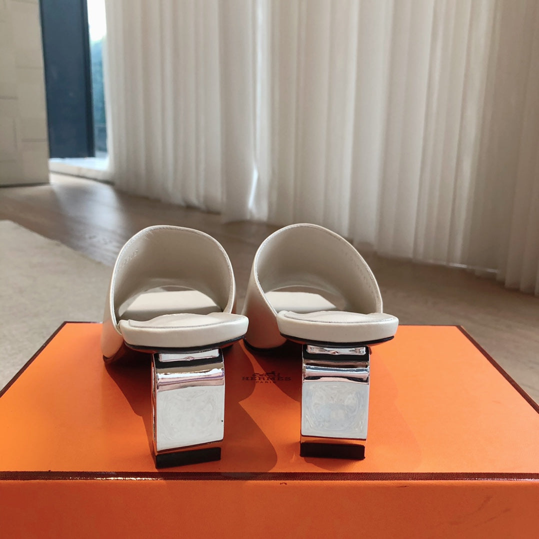 HERMES ICONIQUE 60 SANDAL WHITE CALFSKIN
