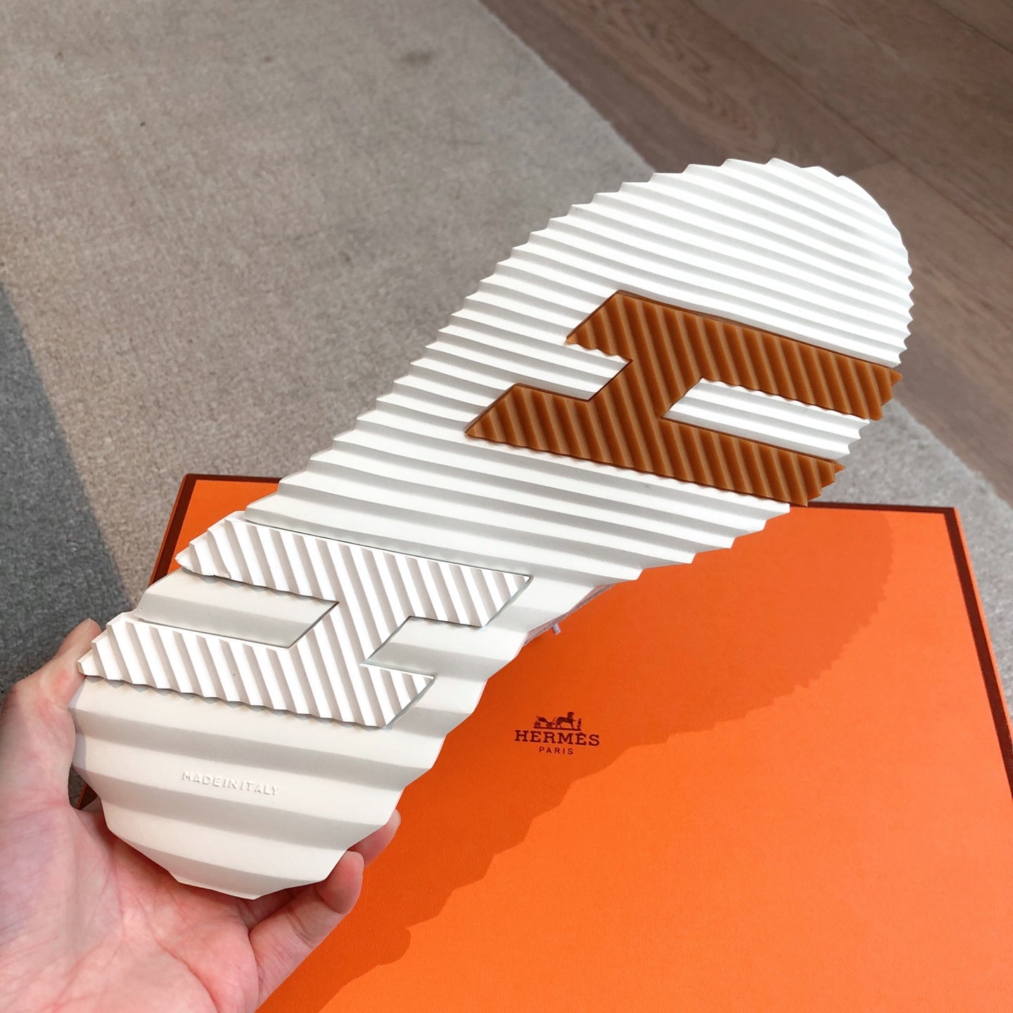 HERMES KETCH SNEAKER IN PALE GRAY SUEDE