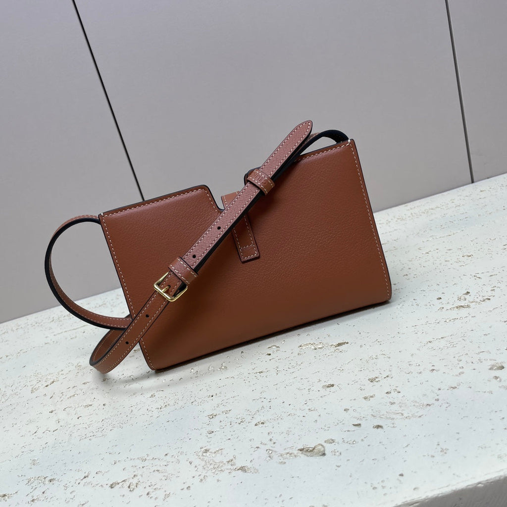 CELINE MINI 18 STRAP POCHETTE IN BRONZE BROWNN SUPPLE CALFSKIN