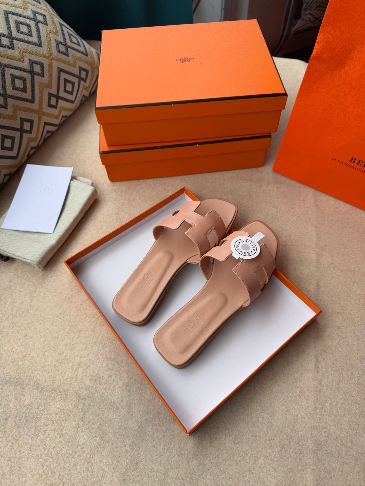 HERMES 0RAN SANDALS IN PEACH PINK CALFSKIN