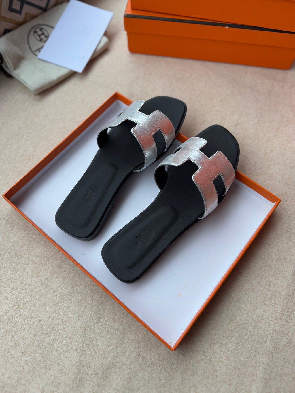 HERMES 0RAN SANDALS IN SILVER CALFSKIN