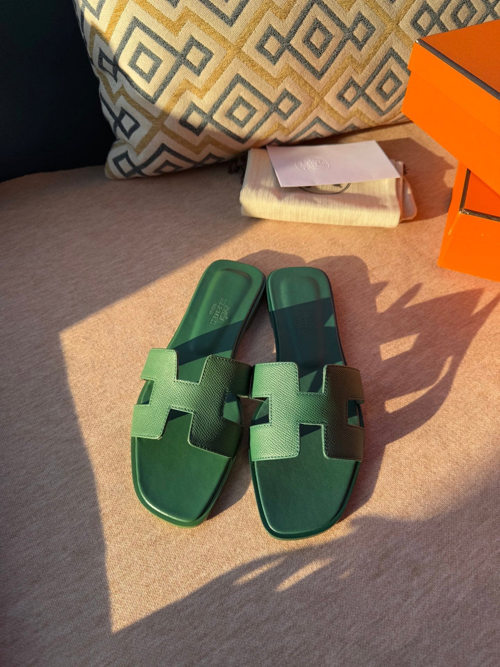 HERMES 0RAN SANDALS IN HUNTER GREEN CALFSKIN
