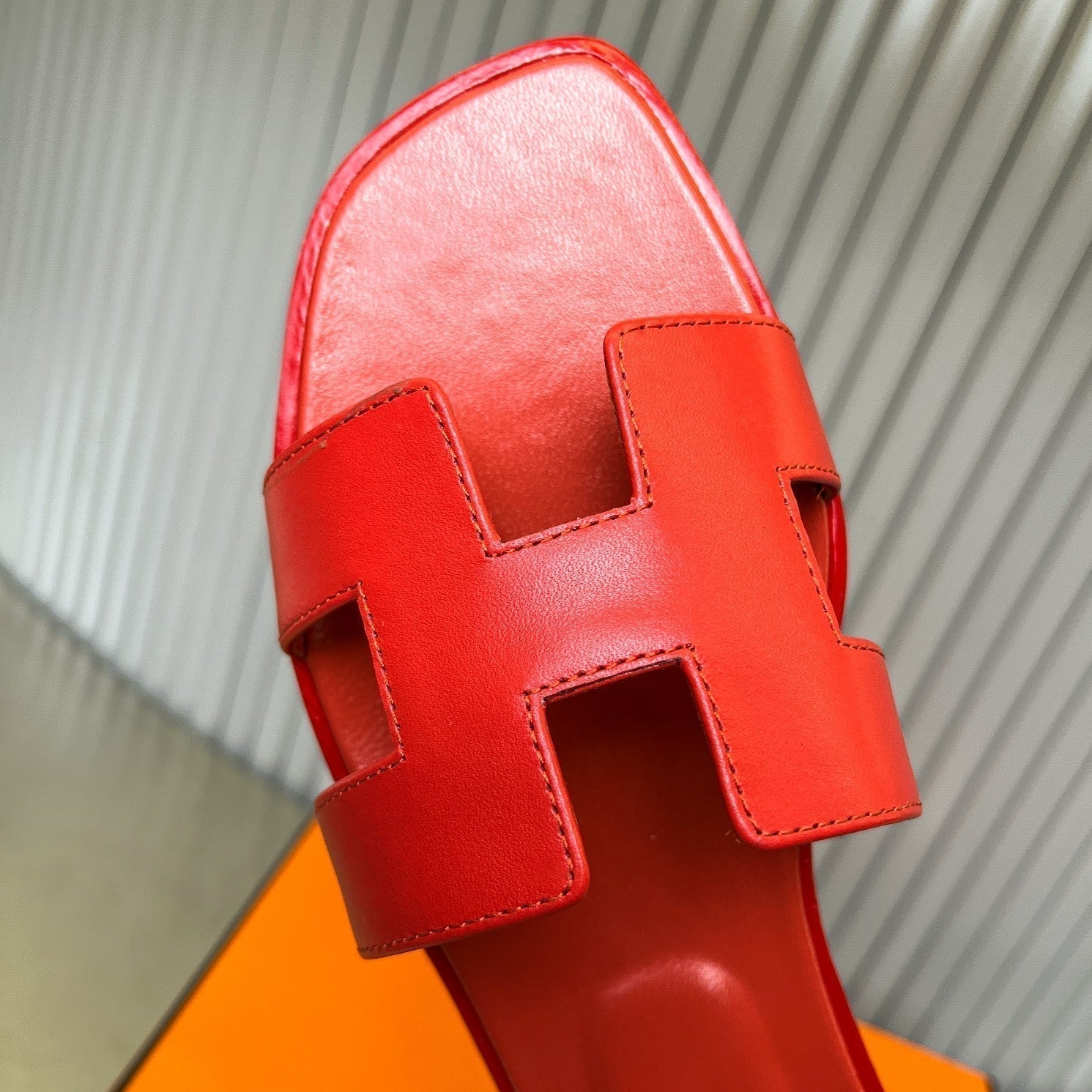 HERMES 0ran Sandal Red