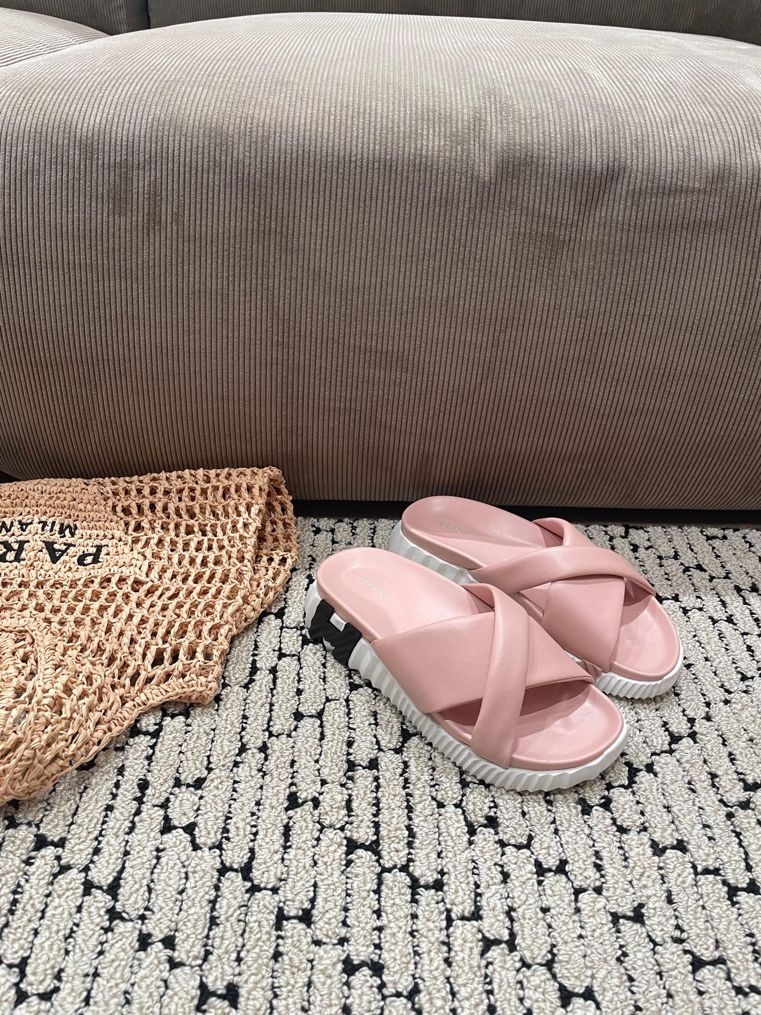 HERMES INFRA SANDAL LIGHT PINK CALFSKIN