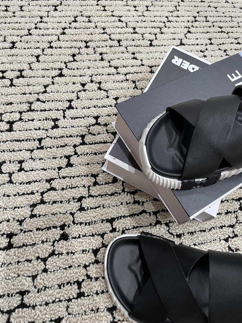 HERMES ELECTRIC SANDAL BLACK CALFSKIN