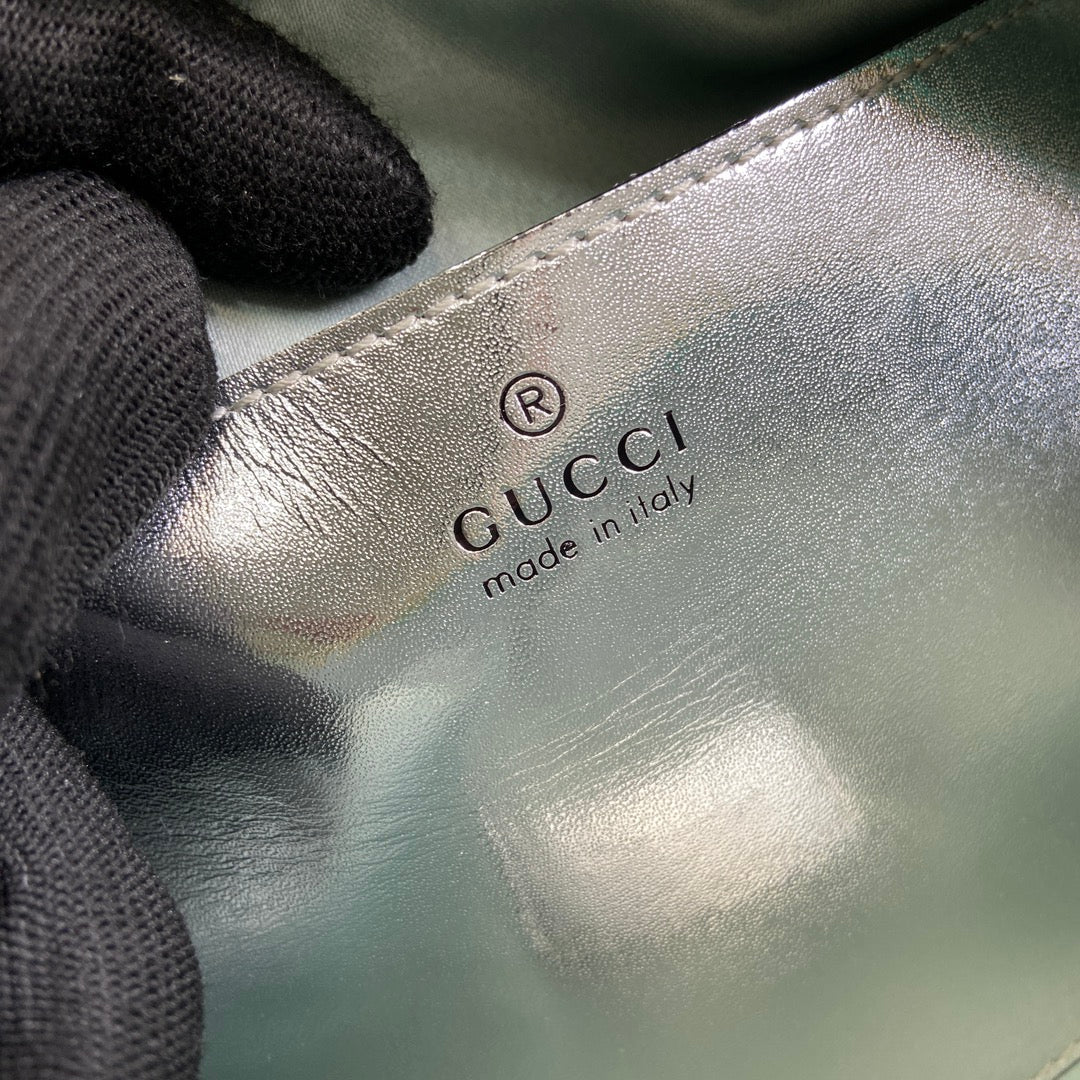 GUCCI MARMONT 24 SMALL MATELASSÉ SHOULDER BAG GREEN IRIDESCENT CALFSKIN
